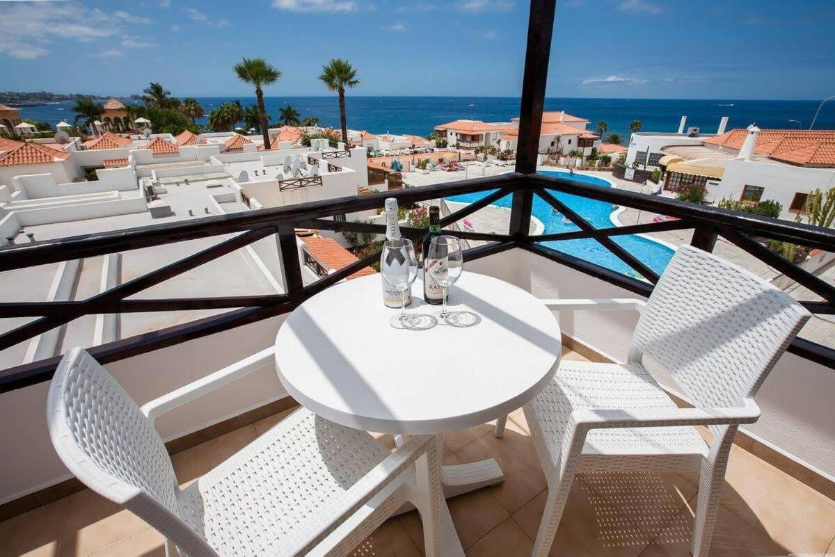 2 Bedroom apartment for 4 people in Tenerife Costa Adeje  Eksteriør bilde