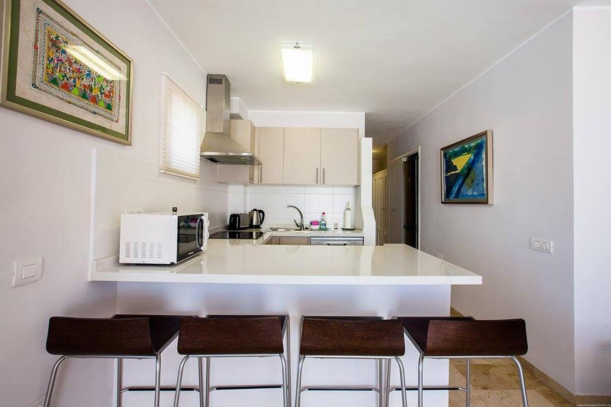 2 Bedroom apartment for 4 people in Tenerife Costa Adeje  Eksteriør bilde